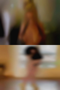 Nude woman farm horny hands.