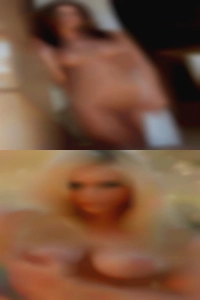 Short swinger haired nude woman.